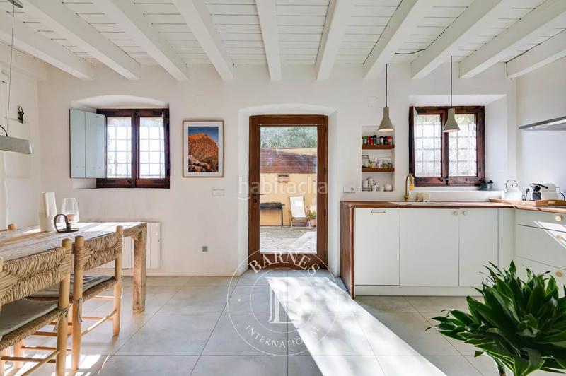 Foto 5a30aa6c-9ec8-432e-bb46-f2f88987e24f. Masia amb calefacció a Forallac