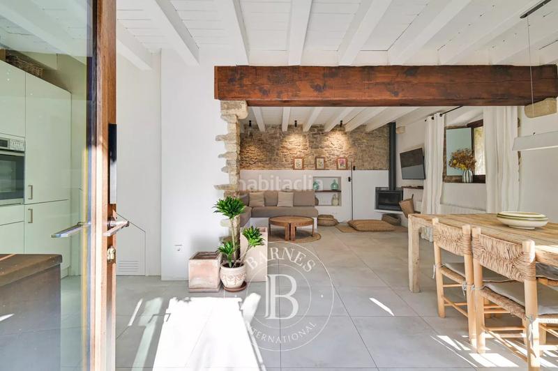 Foto 9cd767b7-0a17-4245-a138-4f7c8bb48bd2. Masia amb calefacció a Forallac