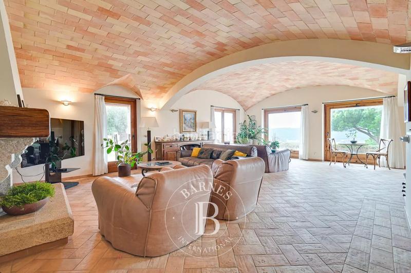 Foto 592773c6-ac55-43a6-bc3f-fa35de856f8d. Casa con riscaldamento piscina in Sant Pol Sant Feliu de Guíxols