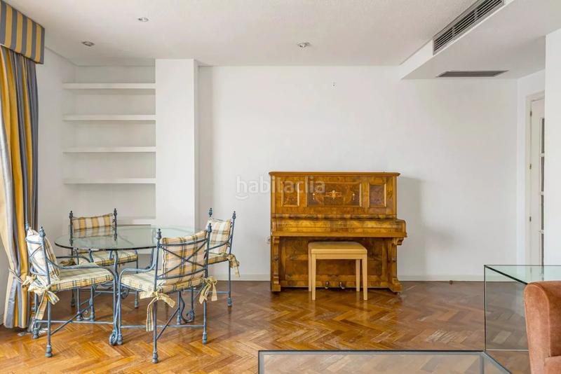 Foto 26686325-ae75-4c5f-bc36-33a18582300d. Appartement avec parking dans Sol Madrid