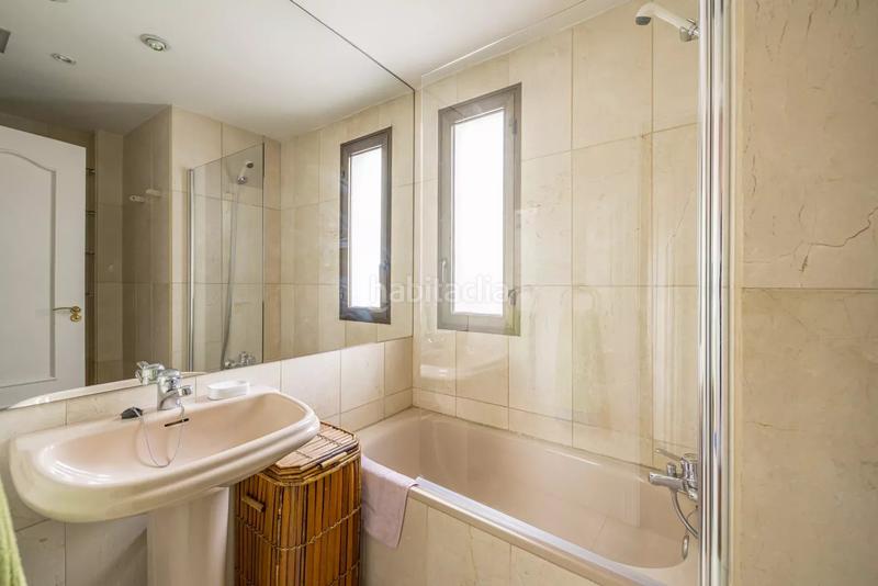 Foto a7d79451-9101-4fbf-9ecf-16b08b44ab53. Appartement avec parking dans Sol Madrid