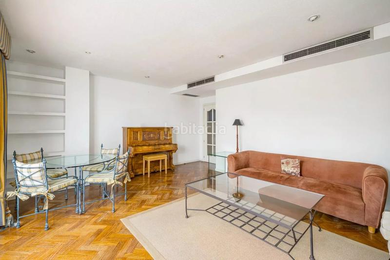 Foto 53ac2da5-f8e5-4fe4-96e4-4f78f9748e46. Flat with parking in Sol Madrid