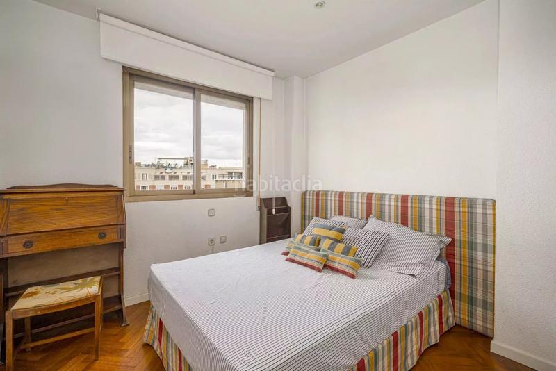 Foto d79edd90-ae28-4d12-b3a3-476343fc474d. Flat with parking in Sol Madrid
