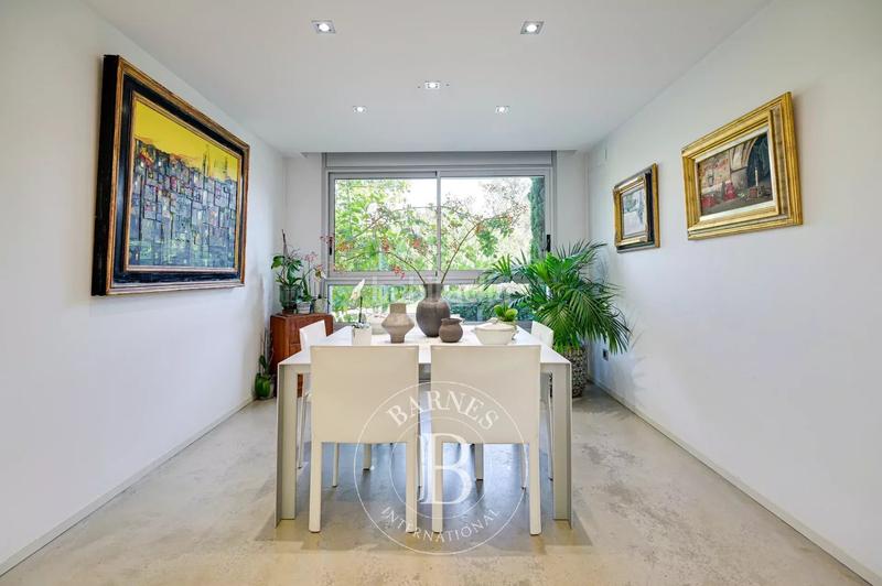 Foto 4ec5cb8f-3354-48d7-8ba1-00467812d74c. Haus mit parking pool in Palau Girona