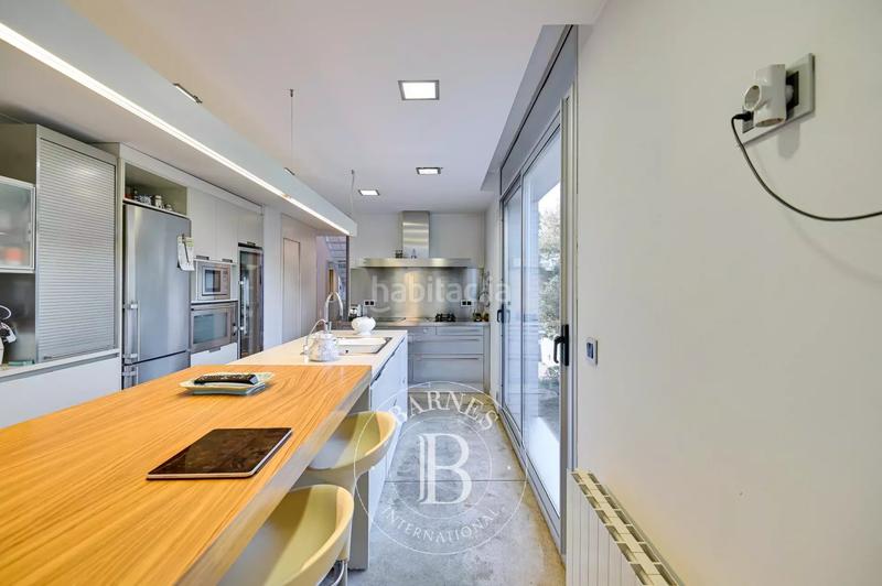 Foto dbb8fa3c-7e9b-46fe-b789-8976da5ca72f. Haus mit parking pool in Palau Girona