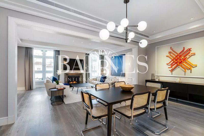 Foto 01db83e4-327f-4a66-b52d-0f6571f6c0c2. Rent flat with heating parking pool in Sol Madrid