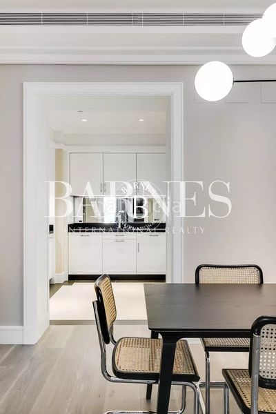 Foto 227a641b-b267-4b04-a311-93358aa5495e. Rent flat with heating parking pool in Sol Madrid