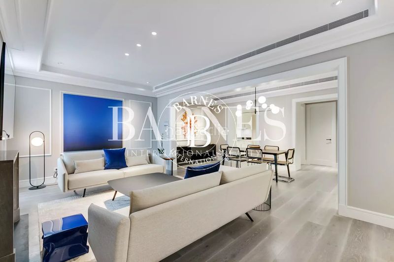 Foto 6f17c210-d301-440e-942c-c03fd537e839. Rent flat with heating parking pool in Sol Madrid