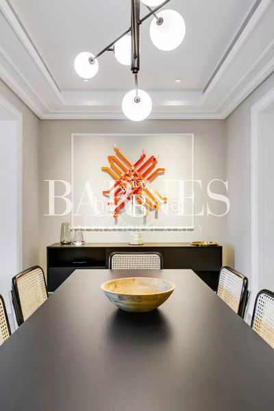 Foto 70d254b9-9043-4e0c-8f91-af93cad2e65f. Rent flat with heating parking pool in Sol Madrid