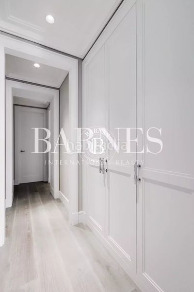 Foto b0818f6b-2ec8-43a3-b9d0-2c69c028dd85. Rent flat with heating parking pool in Sol Madrid
