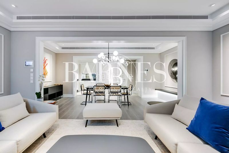 Foto fc7e1de5-f74c-4fbb-a4fd-9d1c4648606c. Rent flat with heating parking pool in Sol Madrid