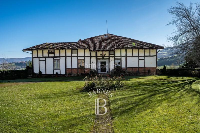 Foto 423a3bc9-b28c-431e-b156-fb172713fdcf. Masía en Aia