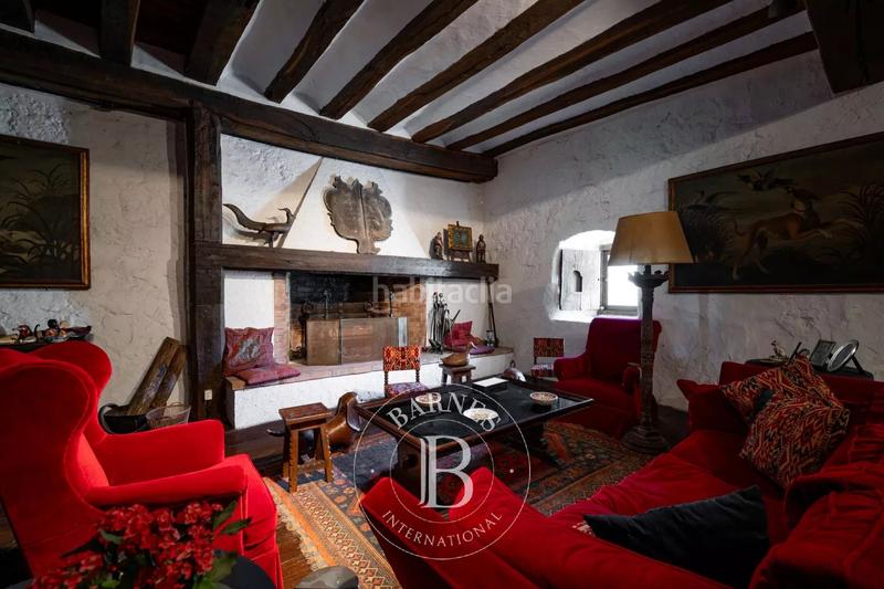 Foto aa7dd3ec-cc94-43b1-9804-f9847121f1fb. Masía en Aia