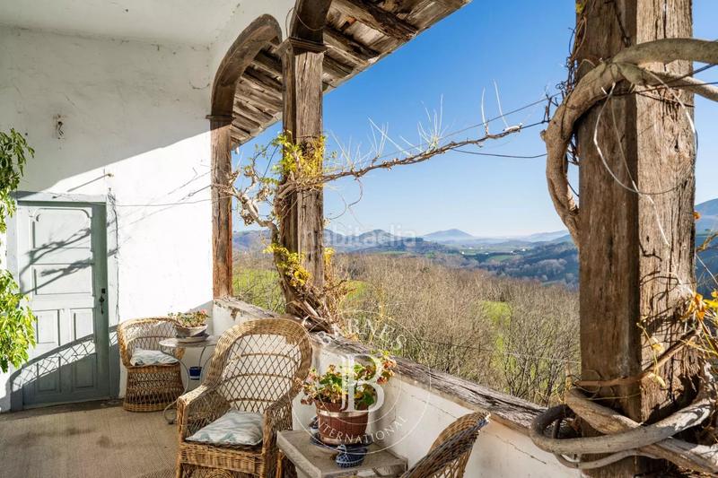 Foto c4dbf9d6-e4e3-4a01-b4f6-7f91e83cc8b9. Masía en Aia