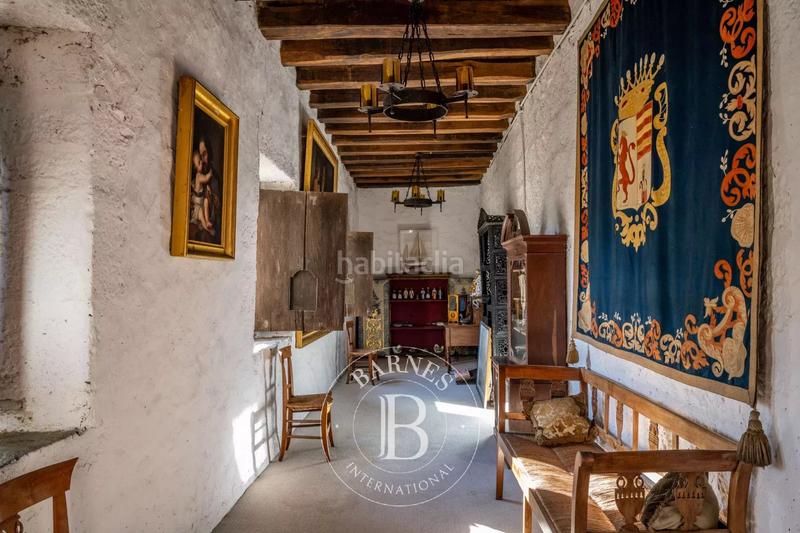 Foto d613697a-6e6c-4606-a4c0-d179b910870b. Masía en Aia