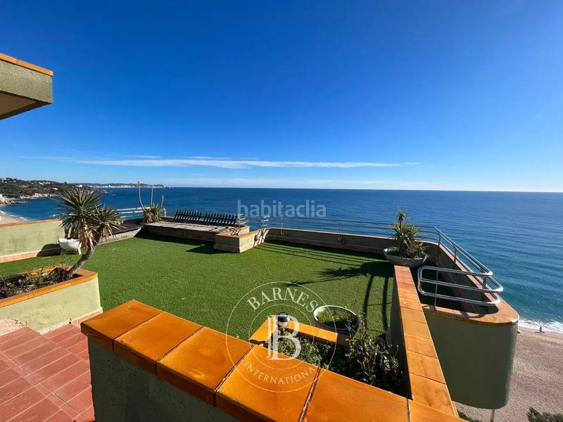 Foto 16100fea-9039-404f-b674-acb5463fbf18. Penthouse with heating parking in Centre-Platja Platja d´Aro