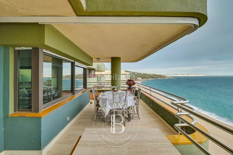 Foto 1aea7ca6-be8f-4b96-b4fa-3d94ab579f8b. Penthouse with heating parking in Centre-Platja Platja d´Aro