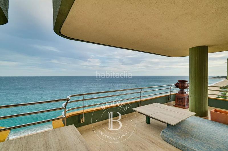 Foto beb91b60-d7ab-4396-a855-3a6444f8dd93. Penthouse with heating parking in Centre-Platja Platja d´Aro