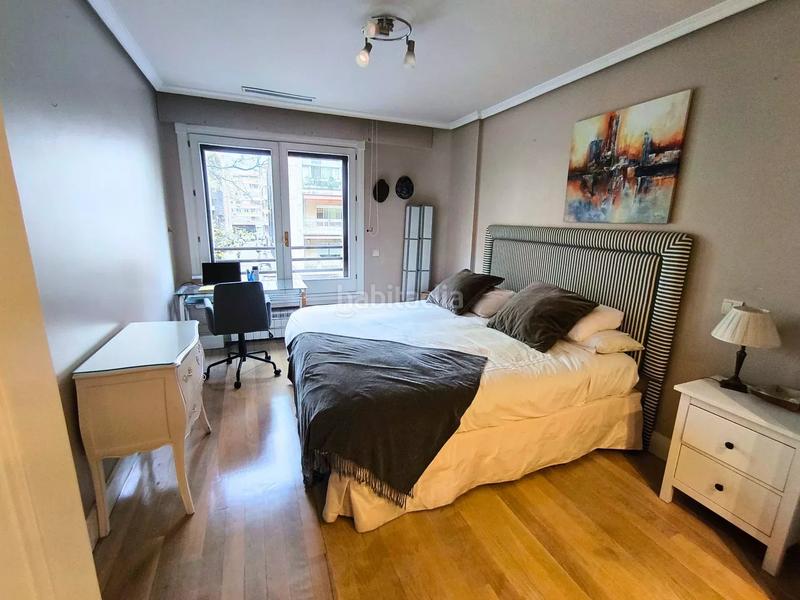 Foto 248c7c79-2fe8-474d-a3e2-37d0840af03a. Location appartement avec chauffage parking dans Castellana Madrid