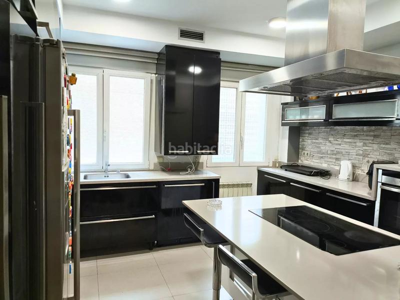 Foto 9c6c0cdf-fd49-446e-9862-8fd220803aed. Location appartement avec chauffage parking dans Castellana Madrid