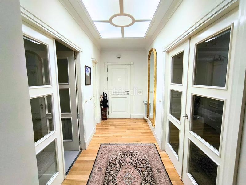 Foto f111f6f5-609c-4280-9c79-e3826327eb4c. Rent flat with heating parking in Castellana Madrid