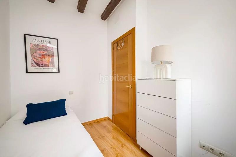 Foto 142bacc6-fba9-4142-bf3c-44dcc1a3fc28. Rent flat with heating in Universidad-Malasaña Madrid