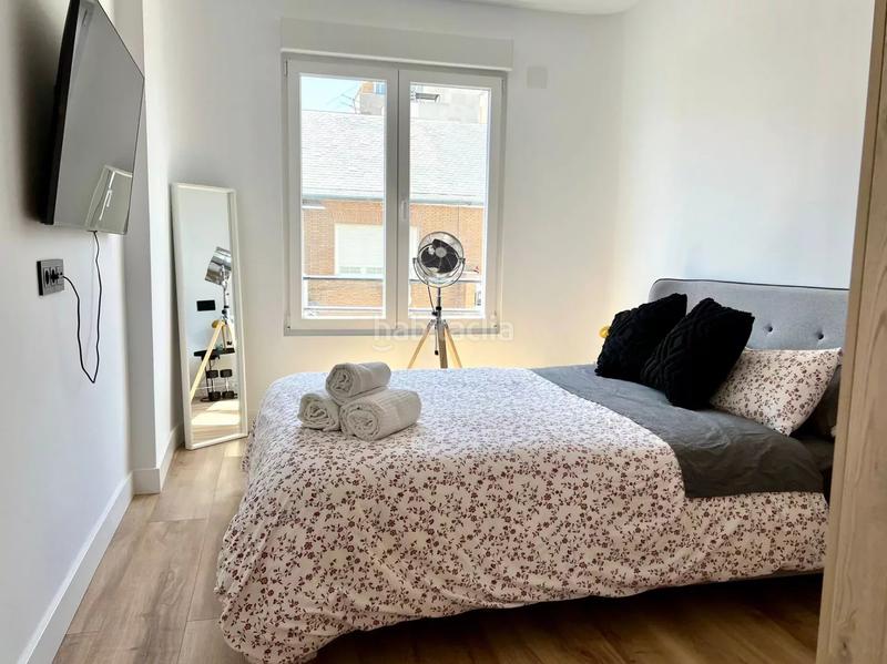 Foto eea2a0ad-5c54-4780-8394-7aa1ccb692da. Attique avec chauffage dans Arapiles Madrid