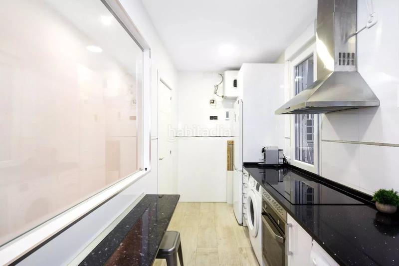 Foto 2aa08441-4c69-40fa-89f4-78626a283462. Piso en Guindalera Madrid