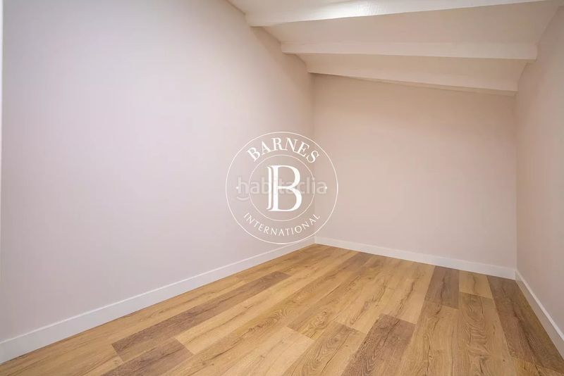 Foto fd15ff38-3ab5-4fb9-a6f5-040ca126a866. Piso en Goya Madrid
