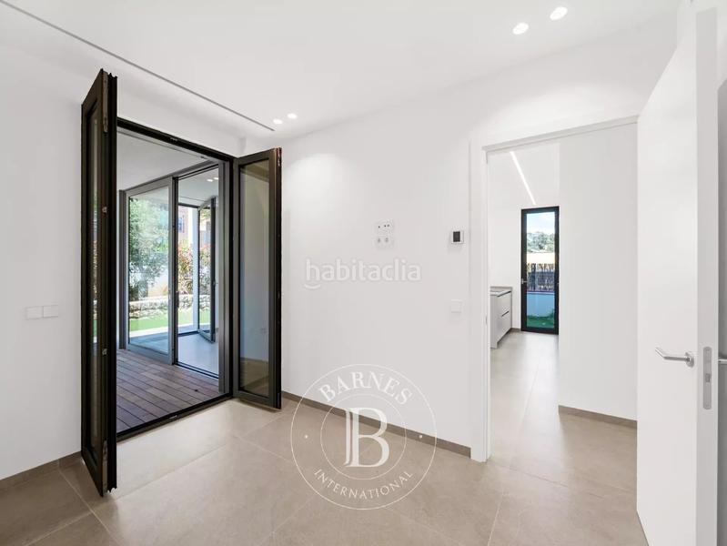 Foto 1e9b7d2f-3533-4fdd-919e-8763cb6eaa72. Rent flat with heating parking pool in Cala Major Palma de Mallorca