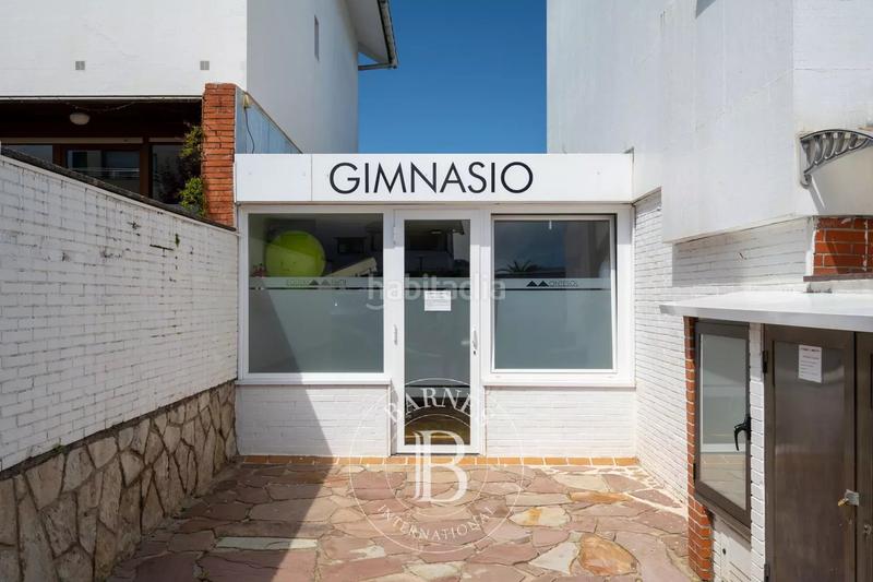 Foto 31bc4a75-e089-48e8-8219-95ec9bf2dd9b. Casa a schiera con riscaldamento parcheggio piscina in Donostia - San Sebastián