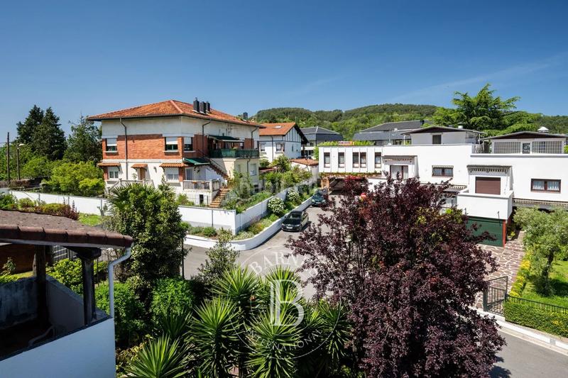 Foto 52ffde94-8e18-42e7-a018-650a377bee1f. Casa a schiera con riscaldamento parcheggio piscina in Donostia - San Sebastián
