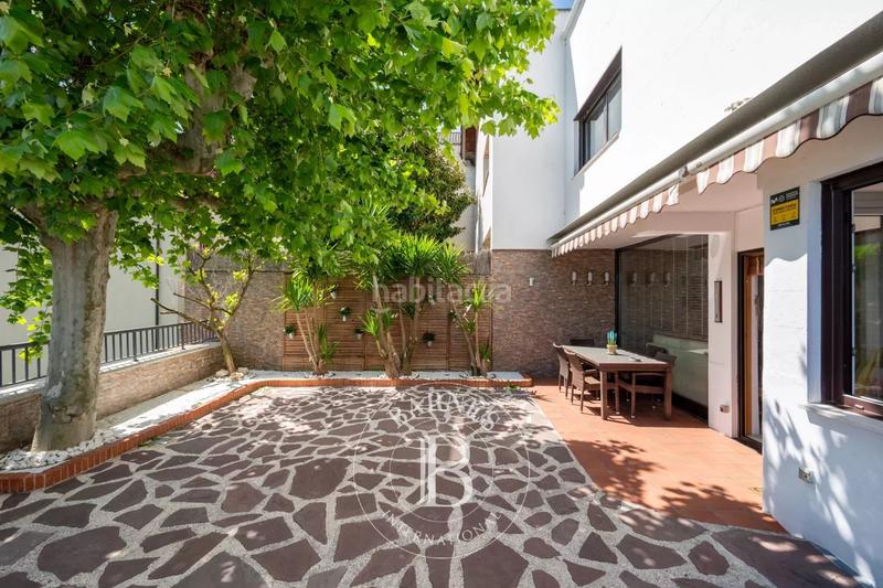Foto 6d85fb3b-0baa-4c91-983f-809d72fb23e6. Semi detached house with heating parking pool in Altza Donostia - San Sebastián