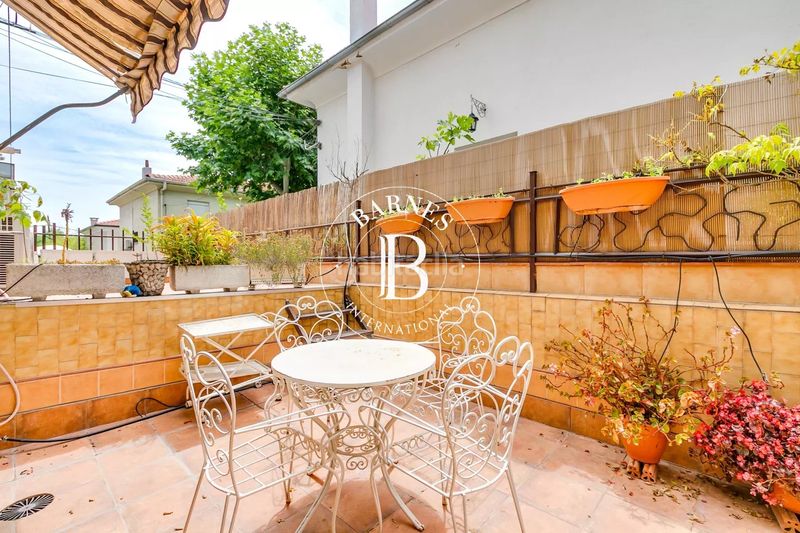Foto 40e4a0c2-a25f-4332-9081-767db205071b. Casa amb calefacció aparcament a Fuente del Berro Madrid