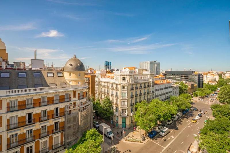 Foto bd7f2de5-2be0-4edc-9827-ee40b81a412a. Affitto appartamento con parcheggio in Castellana Madrid