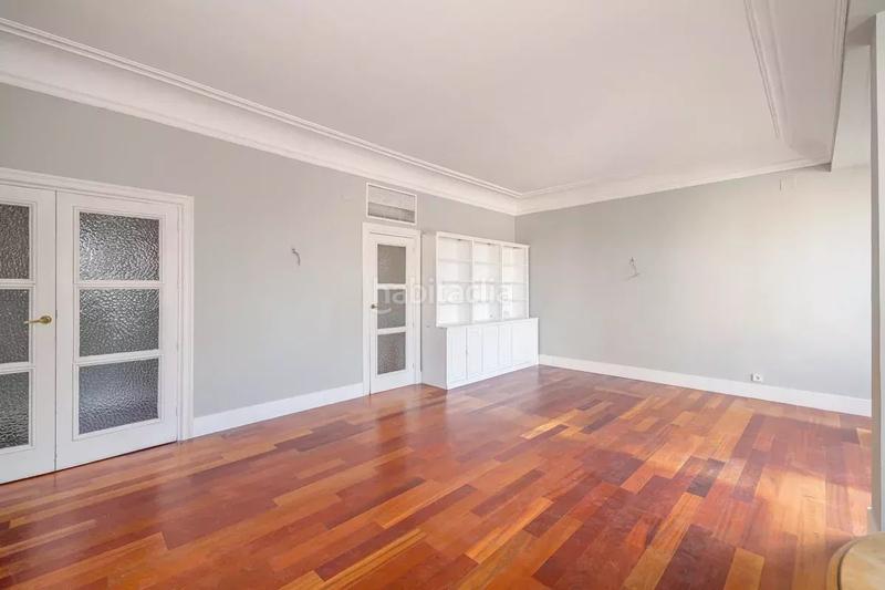 Foto facf8af0-d5d1-485f-80b5-0edf0668128f. Affitto appartamento con parcheggio in Castellana Madrid