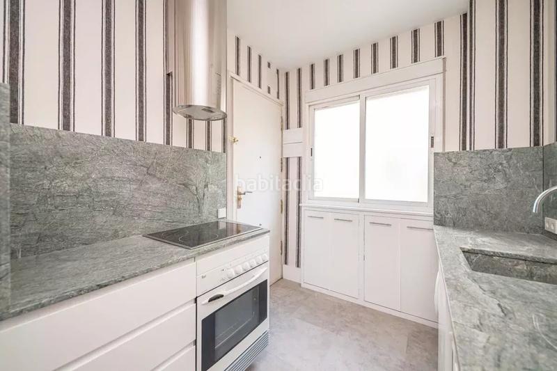 Foto 6968675e-85e3-4ad6-bb60-87d299cb4b2a. Location appartement avec parking dans Castellana Madrid