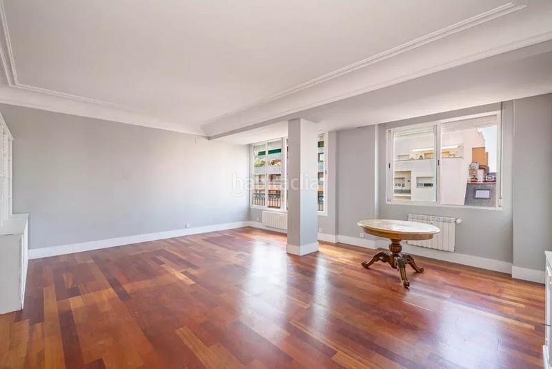 Foto 82f7bdba-1bd0-45f5-92ff-a50c07c8fb92. Rent flat with parking in Castellana Madrid