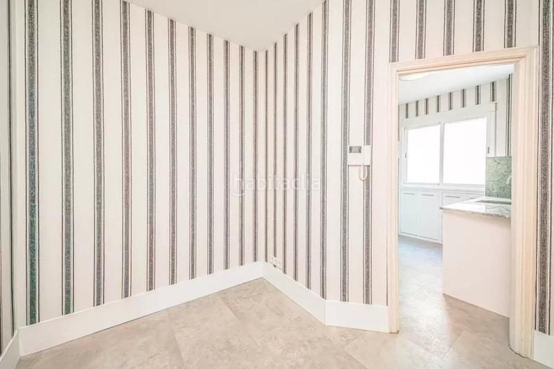 Foto ab6b1309-253a-494c-bef9-1549a80267d9. Rent flat with parking in Castellana Madrid