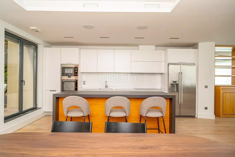 Foto 65cb6886-a65d-4387-9468-3964779de60f. Location appartement avec chauffage dans Jerónimos Madrid