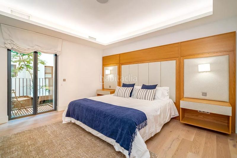 Foto 0d2f4d6b-d06b-4e42-8a17-3bc1a2a5dc0b. Rent flat with heating in Jerónimos Madrid