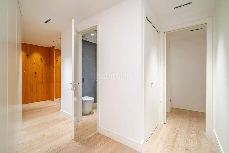 Foto 58ab31d8-9a40-4cfe-ac6d-47a764d47b67. Rent flat with heating in Jerónimos Madrid