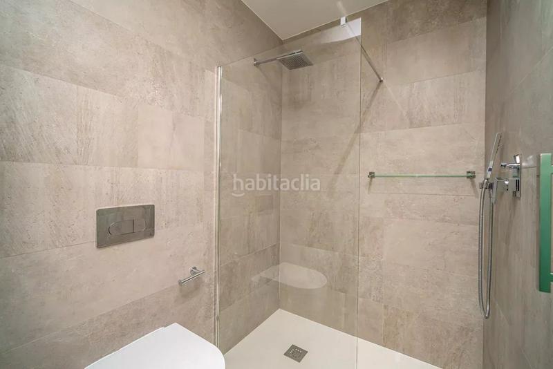 Foto 68fa1331-3f87-4bb8-bc06-a60cef87e254. Rent flat with heating in Jerónimos Madrid