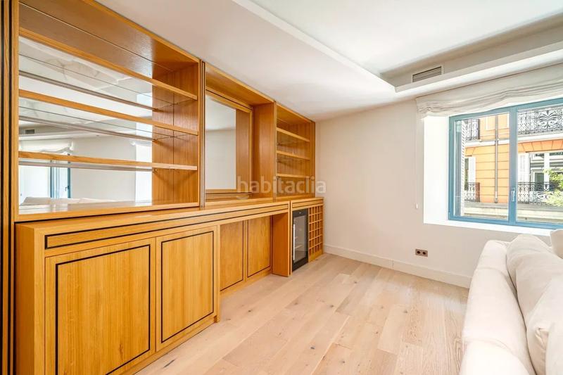 Foto 732e7d4f-80a1-4b12-b4be-454d95b0cbe0. Rent flat with heating in Jerónimos Madrid