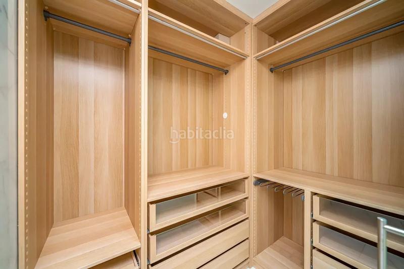 Foto cf8bb775-3da4-4720-917b-af2a9b76bff1. Rent flat with heating in Jerónimos Madrid