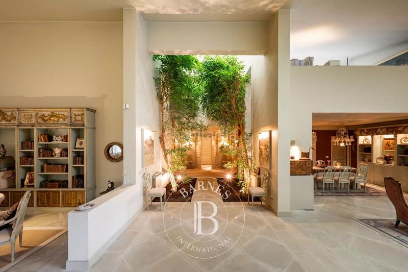 Foto a9b435a0-5235-470b-9295-02183c641c8f. Haus mit heizung parking pool in Casco Antiguo Pamplona / Iruña