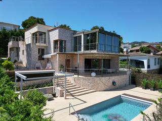 House in Montgoda