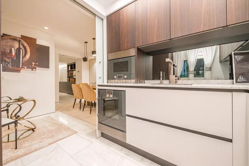 Foto cd4a2adb-bed0-42e9-95ad-67a32f1e8070. Location appartement avec chauffage piscine dans Jerónimos Madrid