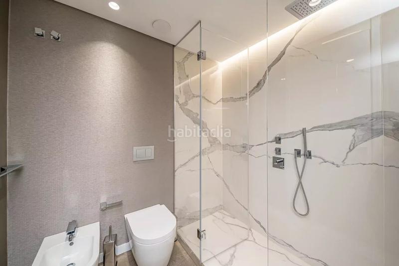 Foto ed393737-9aa5-4970-9867-d97425c6276e. Location appartement avec chauffage piscine dans Jerónimos Madrid