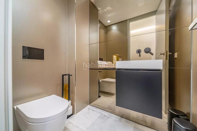 Foto 2e0adc2d-78dc-47b8-83ab-bb62839f3477. Rent flat with heating pool in Jerónimos Madrid